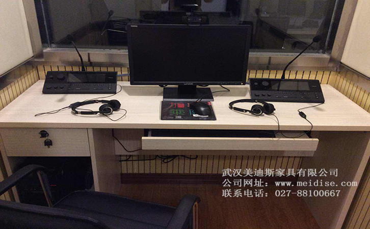 武漢學(xué)校家具 武漢學(xué)校家具